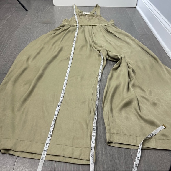 Free People x Brenda Knight Lace Pleated Decorated Wide Leg Overalls Jumpsuit M - Picture 15 of 16